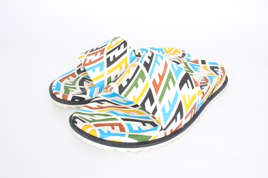 Fendi Multicolor Sandal Slipper Size 9 (280) -