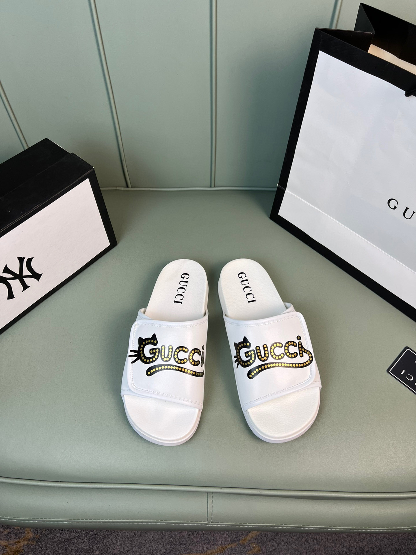 Gucci Adjusted Strap Slides In White, Men