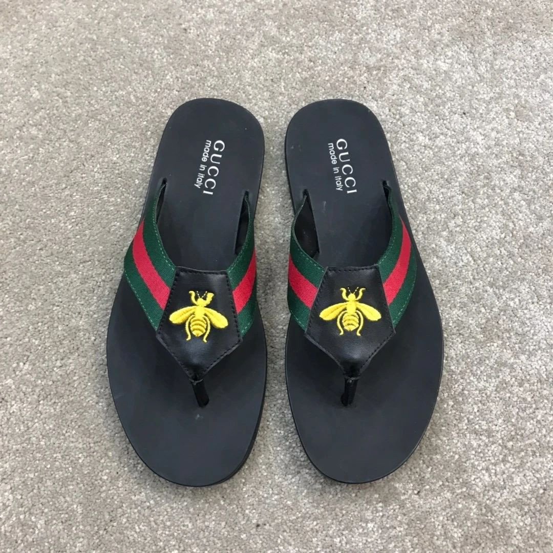 Gucci Bee Pattern Signature Stripes Strap Black Flip Flops