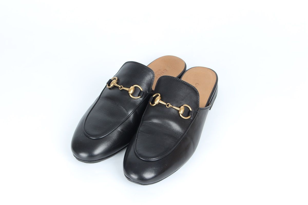 Gucci Black Leather Slipper with Horsebit Design - Size 36.5 SKU