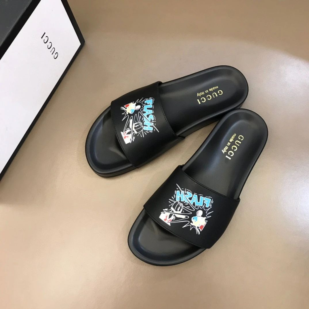 Gucci Flash Donald Duck Slide Sandals In Black