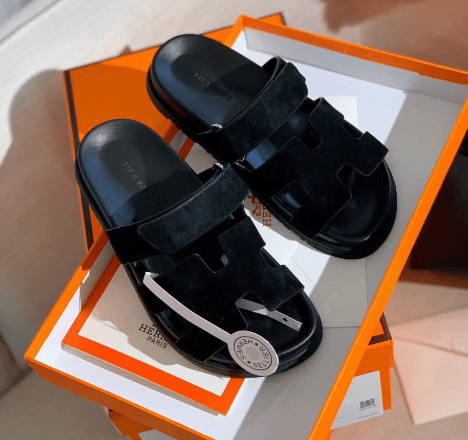 Hermes Chypre Sandal Suede Sheepskin In Black