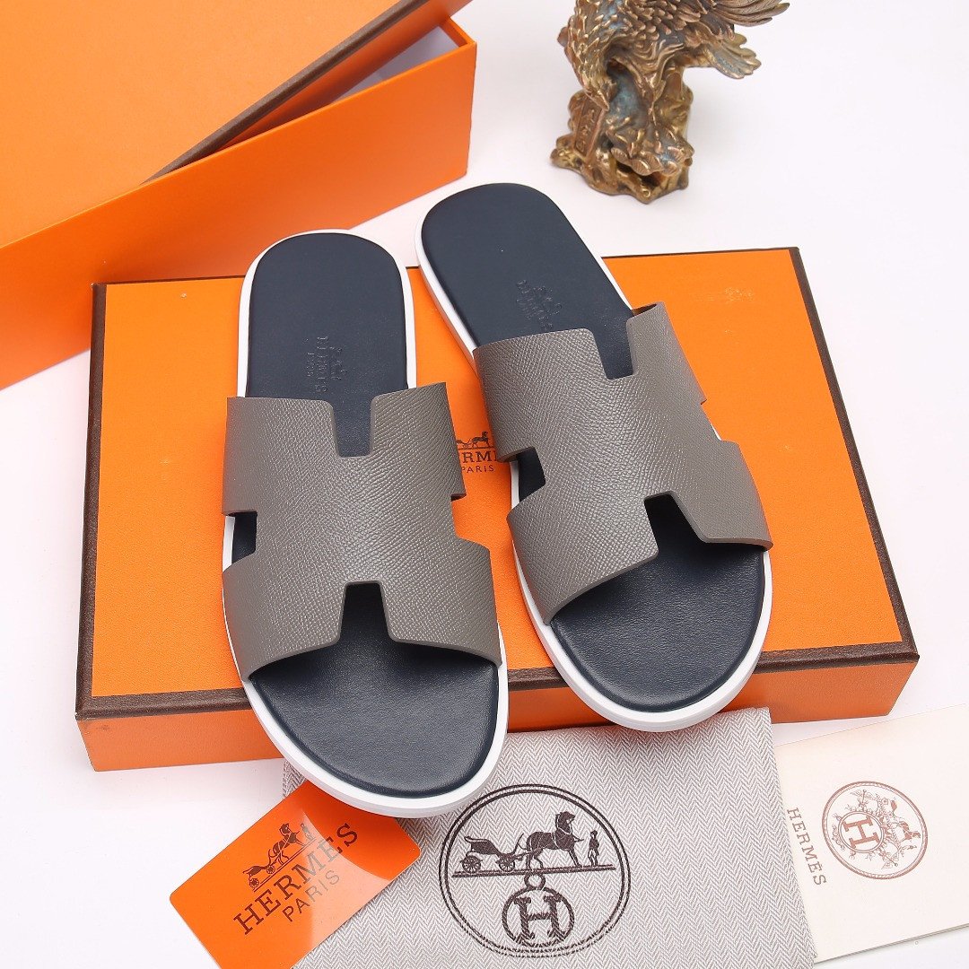 Hermes Izmir Sandal Epsom Calfskin In Gray