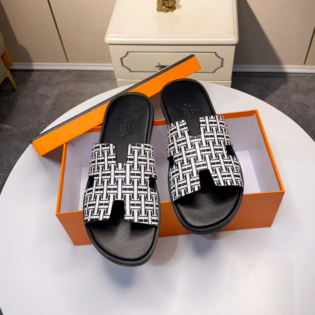Hermes Izmir Sandal H Art Deco Motifs Printed Epsom Calfskin In Black/White