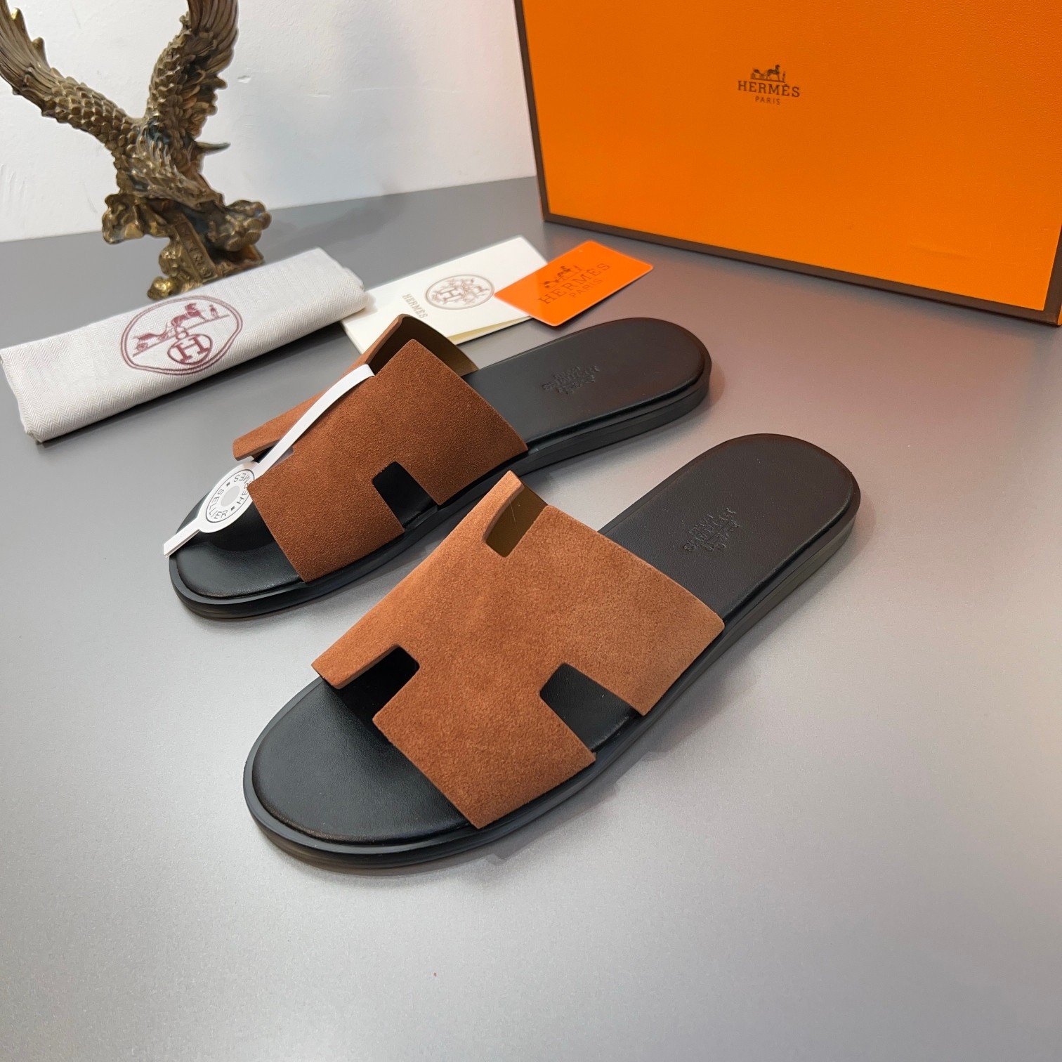 Hermes Izmir Sandal In Brown Suede Cowhide