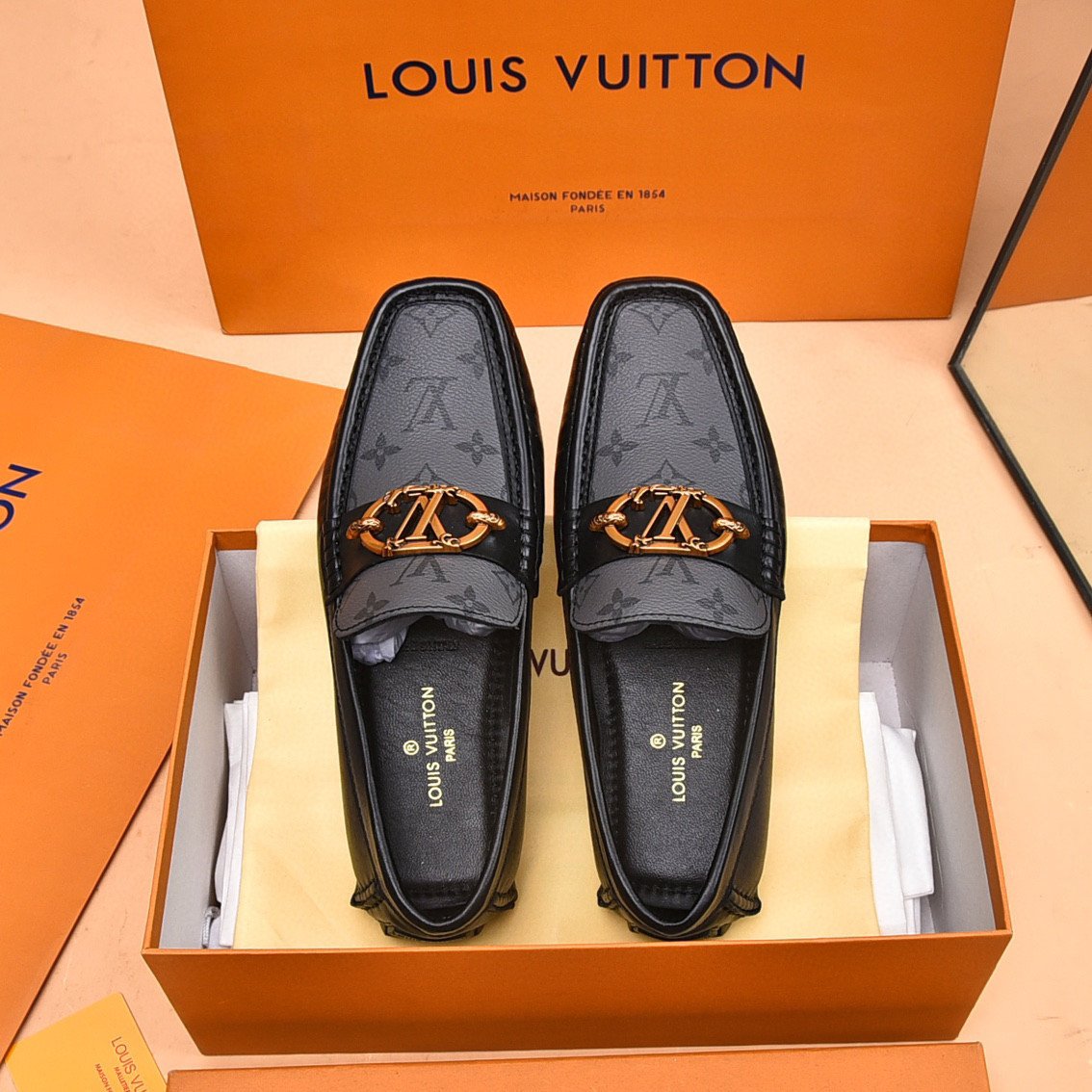 Louis Vuitton LV Circle Moccasin In Black/Grey Monogram