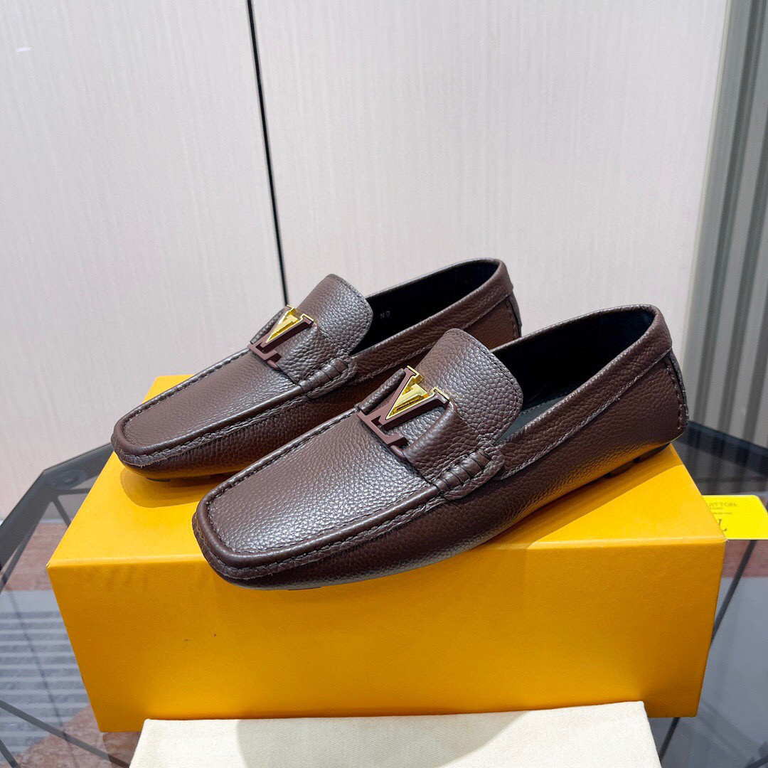 Louis Vuitton LV Initials Moccasin In Wine
