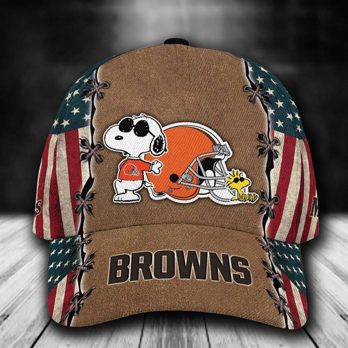 Personalized Cleveland Browns Snoopy USA Flag 3D Classic Baseball Cap CNI1230