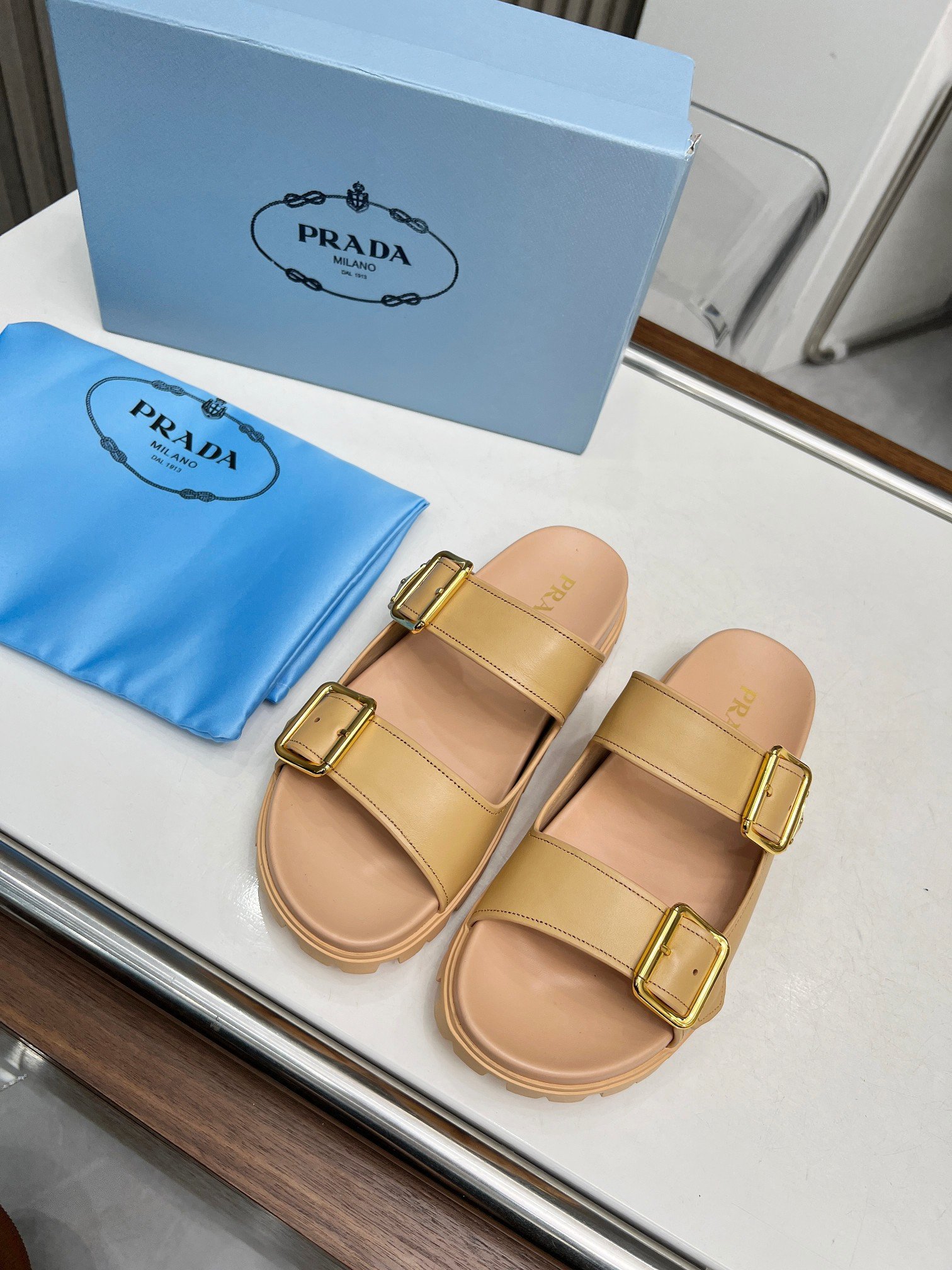 Prada Leather Strap Slides Logo In Sand Beige