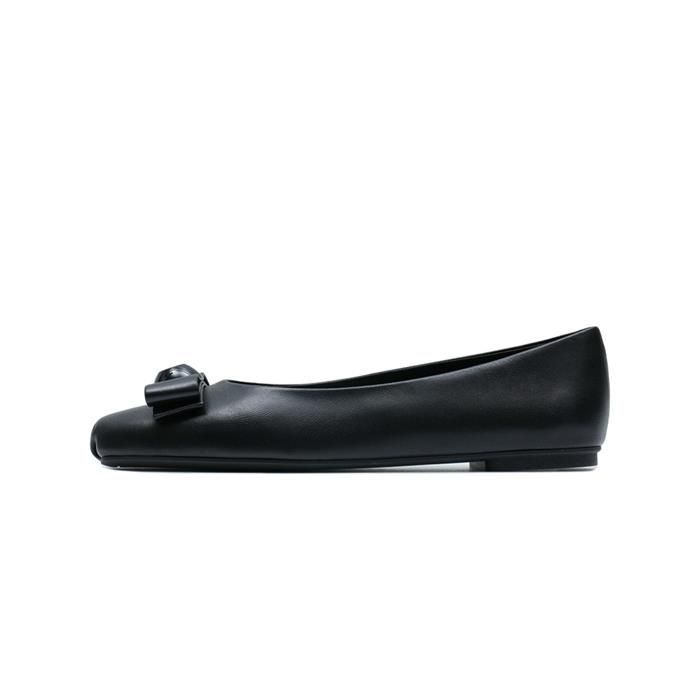 Salvatore Ferragamo Flat Shoes by 01E349757823