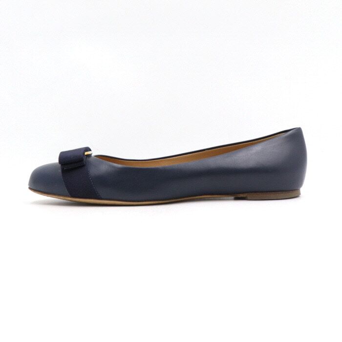 Salvatore Ferragamo Navy Ballerina Logo Flat Women's Shoes DY88025