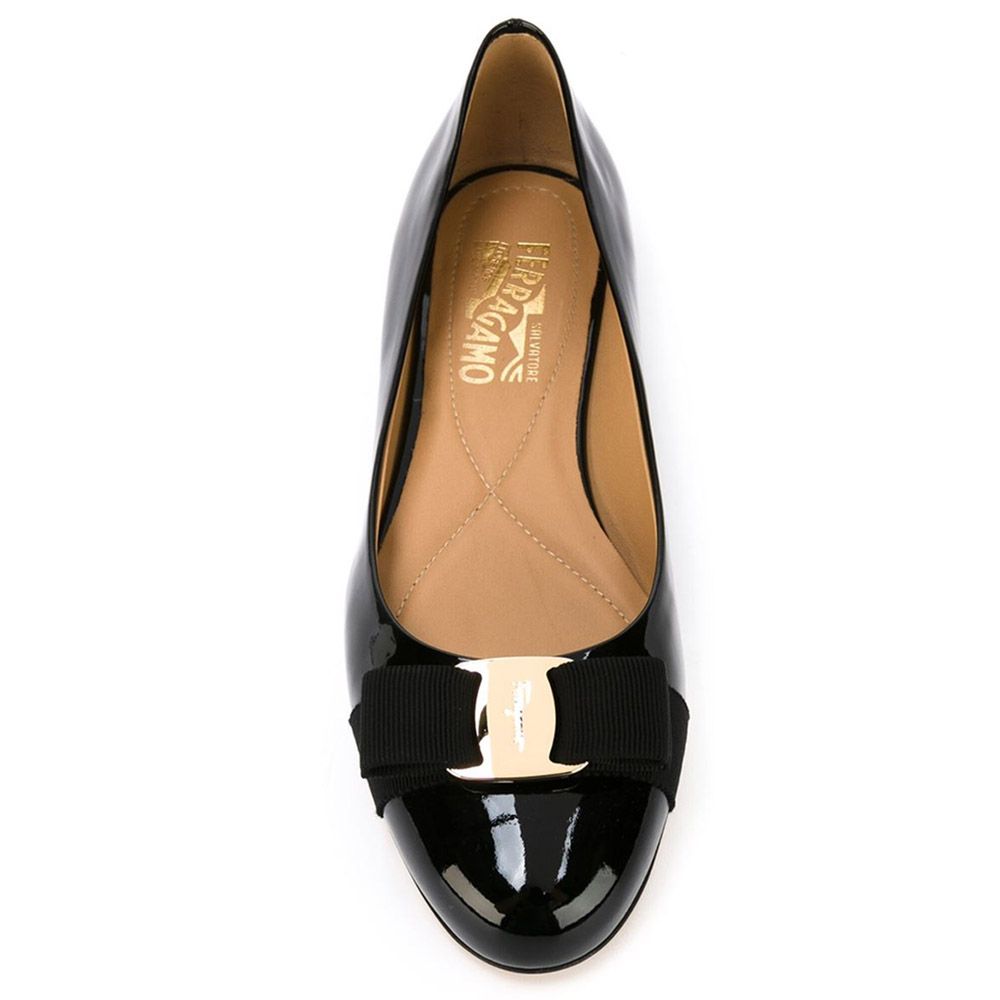 Salvatore Ferragamo Varina 1.0 High Gloss Flat Shoes Black 0574556