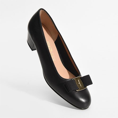 Salvatore Ferragamo Women's Pumps Shoes - Black 574571