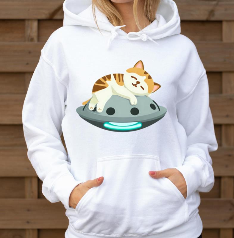 Sleeping cat on a UFO - Unisex Hoodie