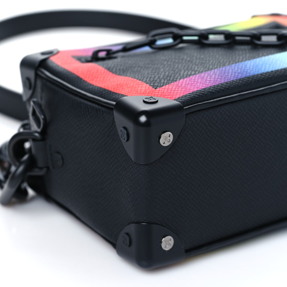 Taiga Rainbow Mini Soft Trunk Black - Image 8