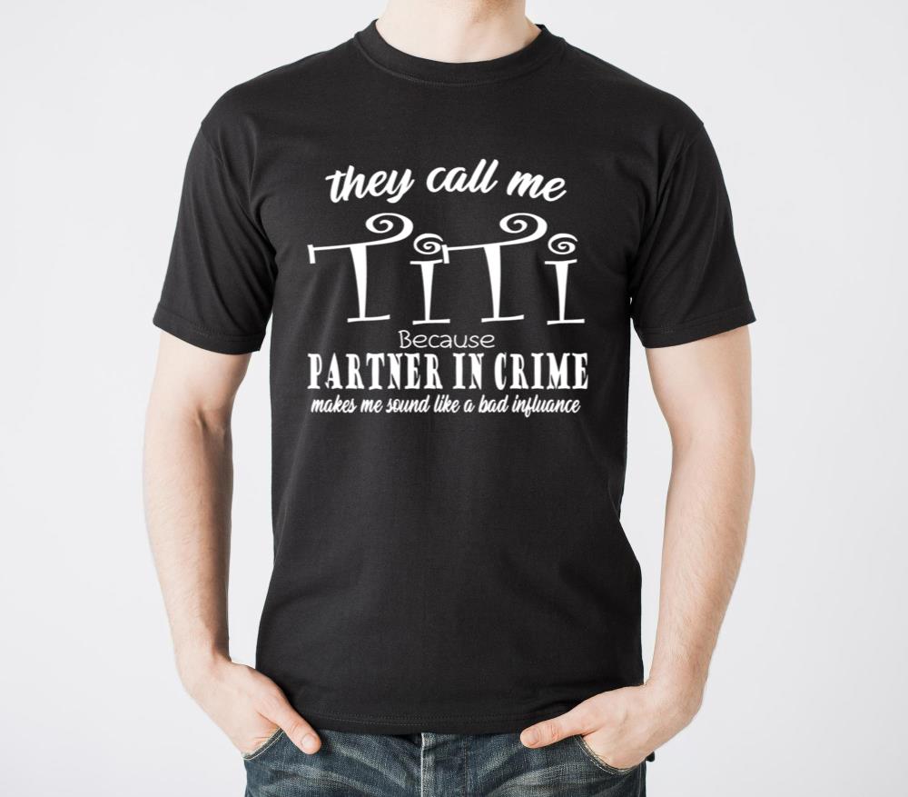 They call me titi - Unisex Standard T-Shirt