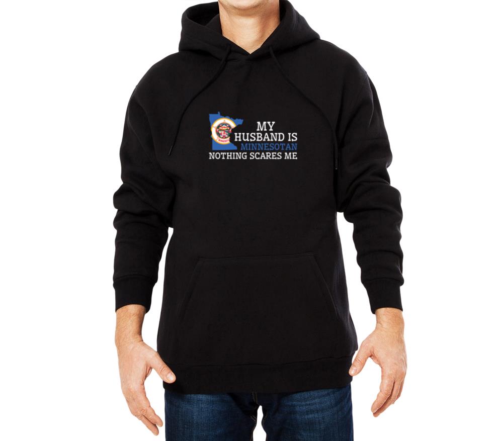Title for Listening_ Nothing Scares Me Minnesotan - Unisex Hoodie