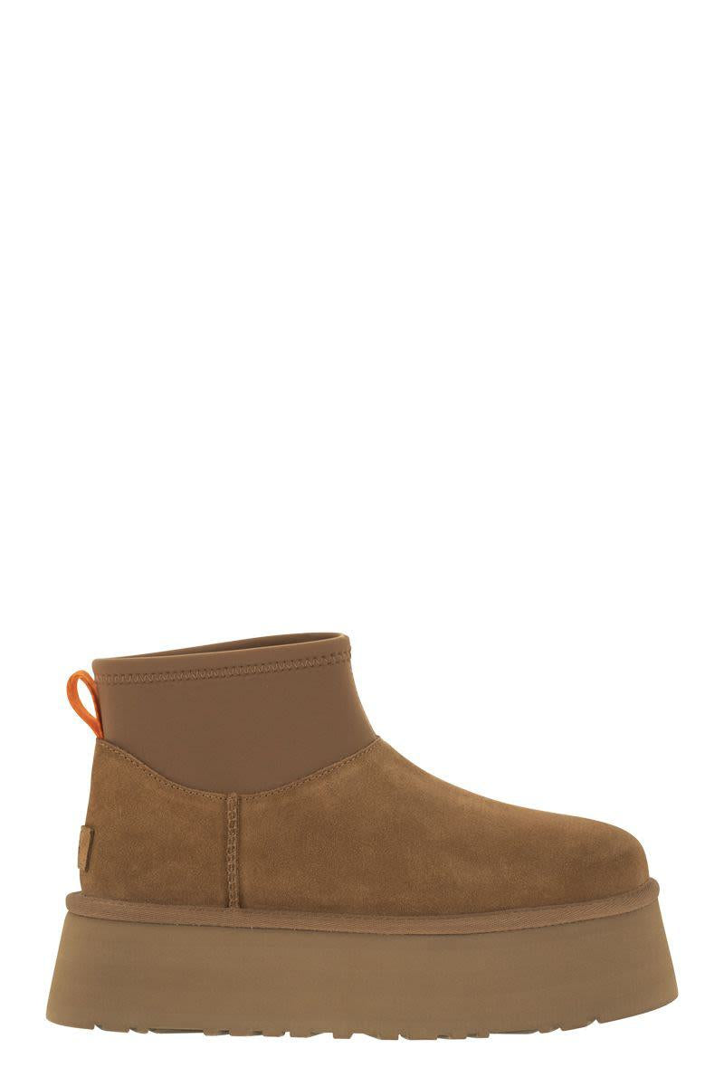 UGG Classic Mini Dipper Boots
