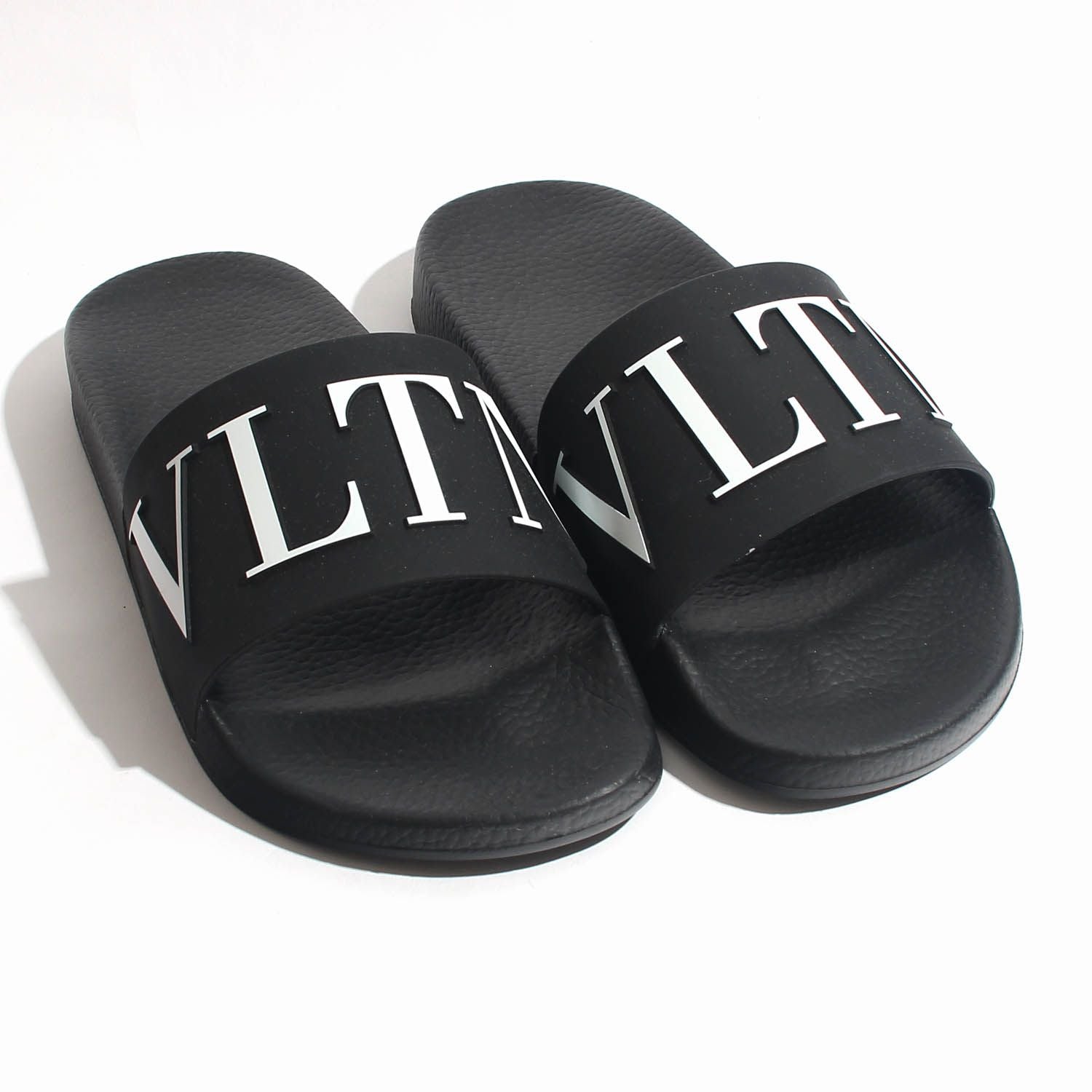 Valentino Black VLTN Slippers 4Y2S0873SYE 0NI