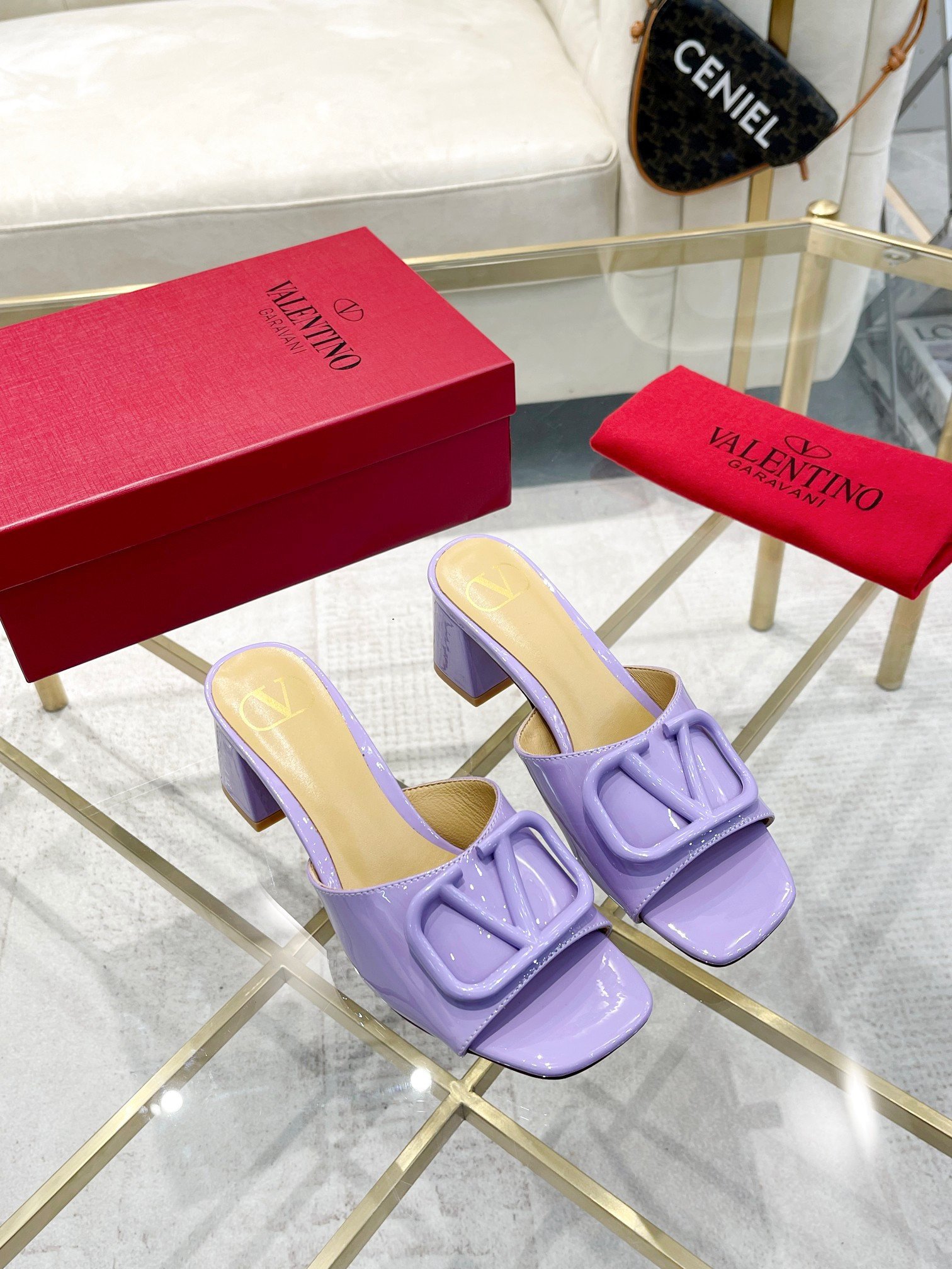 Valentino Garavani Vlogo Patent Leather Slide Sandal In Purple