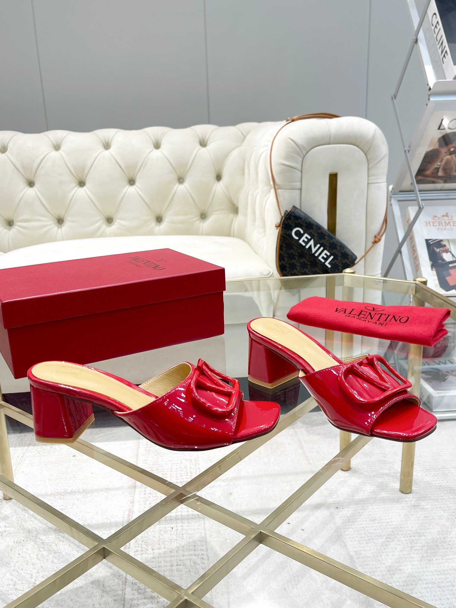 Valentino Garavani Vlogo Patent Leather Slide Sandal In Red